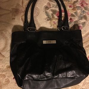 ⛄️❤️Large Guess Handbag Tote❤️⛄️